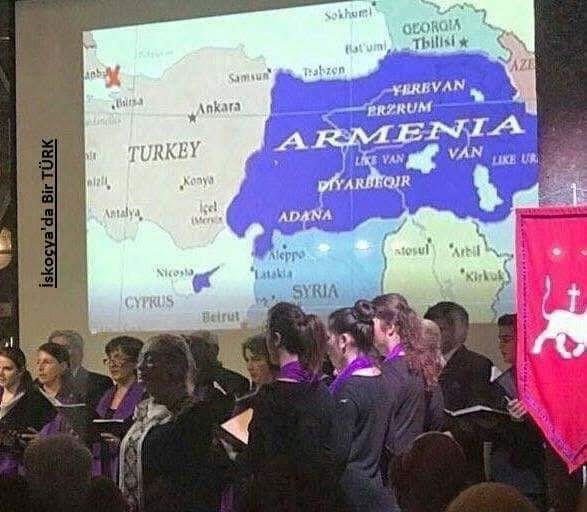 Sovyetler Birliği'nin dağılmasından sonra bağımsızlığını ilan eden Türk cumhuriyetleri gibi Ermenistan'ı da ilk tanıyan devletlerden biri Türkiye olmuştur. Ermenistan bağımsızlık deklerasyonu ile Türkiye'ye bir bakıma savaş açmış, Batı Ermenistan'ın (Doğu Anadolu) ülkesinin ayrılmaz parçası olduğunu duyurmuştur. Bağımsızlık heyecanı ile bunun geçici olması beklenirken 1995 Ermenistan Anayasası giriş kısmında "Bağımsızlık Deklarasyonu'nu anayasasının parçası olarak kabul etmiş, daha başka düşmanca maddeler düzenlenmiştir. Komşu toprağında doğrudan hak iddia etmek savaş hali anlamına gelmektedir. Sınır düzenlemeleri ayrı bir konudur. Başka ülke toprağını kendi ülkesi saymak radikal bir parti programında veya irredentist bir yazarın kitaplarında yer alabilir. Ancak ülkenin anayasasında böyle bir düzenleme varsa, her vatandaşını bağlayıcı bir durum sözkonusudur. Ermenistan'ın Azerbaycan topraklarını işgali, Uluslararası Hukukun yasakladığı bir eylemi idi. Bu süreçte Türkiye, Ermenistan ile diplomatik ilişkiler kurmadı, sınır kapılarını ve ulaşım hatlarını kapattı. Ermenistan'dan karşılık olmadan 2004'de hava ulaşımının açılması yanlış karar idi. Türkiye, bu adımıyla Ermenistan'ın düşmanca politikalarına son vereceğini beklerken başbakanı halkına biraz daha sabretmelerini, Türkiye'nin bütün taleplerini yakında kabul edeceğini söylemişti. Ankara açısından aynı hayal kırıklığının günümüzde de yaşanması için oldukça uygun zemin bulunmaktadır. - buyuk ermenistan haritasi