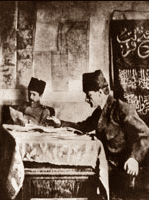 16 Mart 1920'de İstanbul'un işgalinden bir gün sonra gazetesi İngilizler tarafından kapatılır. Yunus Nadi Anadolu'ya geçmek zorunda kalır. 10 Ağustos 1920'den itibaren gazetesini “Anadolu'da Yeni Gün” adıyla çıkardı ve Anadolu'daki millî mücadeleyi desteklemeye devam eder.  Yunus Nadi, kardeş gazete olarak bir süre sonra 7 Mayıs 1924 tarihinde Cumhuriyet gazetesini kurar. Öte yandan Yeni Gün 11 Mayıs 1924 tarihinde kapatılır.  - anadoluajansikurulus