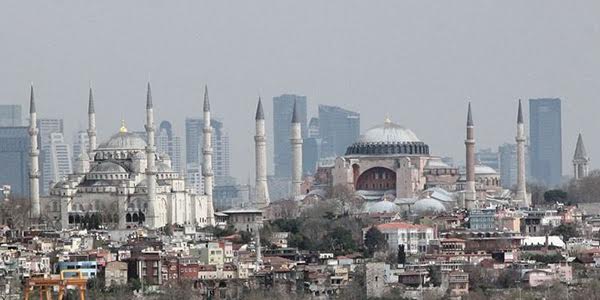"Bir sengine(taşına) tüm Acem mülkü feda edilen" İstanbul’un silüeti üstüne kim neler söylemiş?   - istanbul siluet cami gokdelen