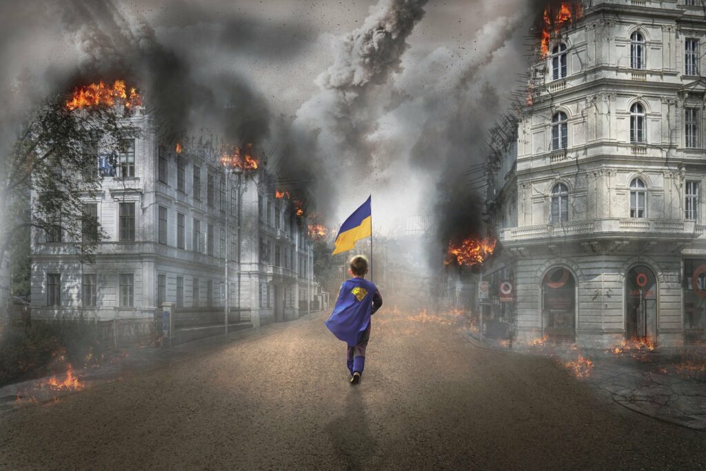 Bu satırlar yazılırken Rusya’nın Ukrayna’yı işgalinde bir ay dolmuştu. Bir ay içinde Ukrayna’da insanlık felaketinin yaşandığı ortaya çıktı. Yıkıntılar, aç ve susuz insanlar, sığınaklarda geçen sıkıntılı günler ve evlerini yurtlarını terk etmeye çalışanlar. - ukraine ukrayna savas cocuk bomba yikinti