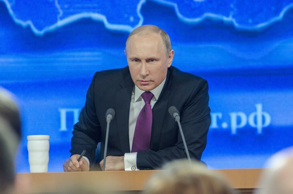 Geçenlerde yazdığımız bir yazıda Rusya Devlet Başkanı Putin’in meydan okuduğuna değinmiş ve Rusya’nın Ukrayna’da istediklerini elde edinceye kadar savaşı sürdüreceklerini vurgulamıştık. - putin 2847423 1920