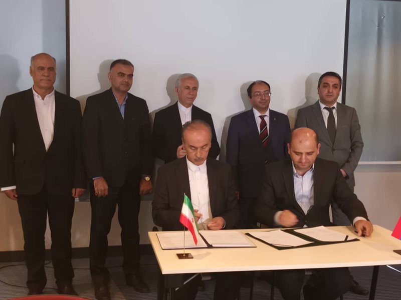 İranın “Araz” və Ermənistanın “Mehri” Azad İqtisadi Zonaları arasında anlaşma memorandumu imzalanıb