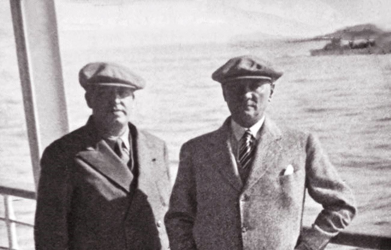 ESKİ ASKERLER (12) - Ataturk ve Cevat Abbas Gurerin fotografi