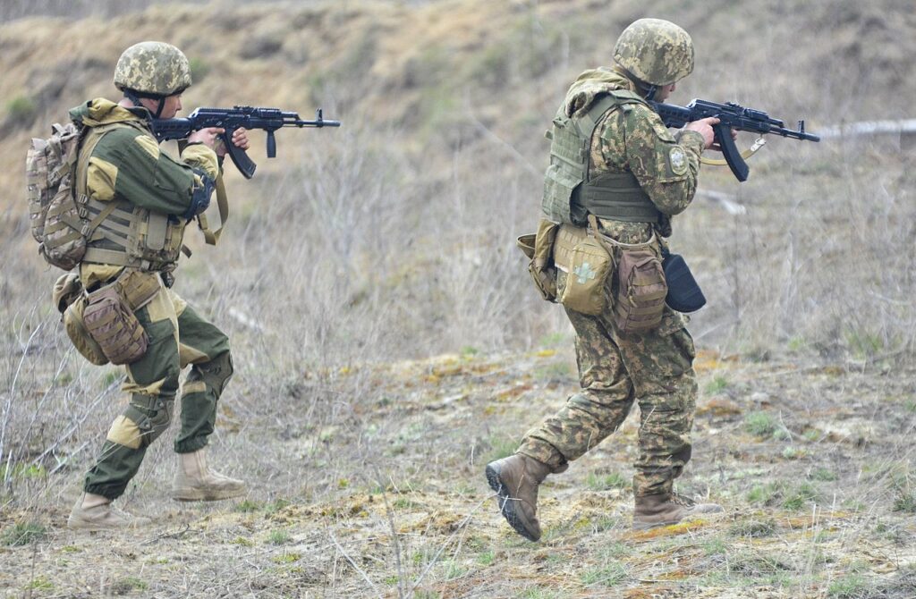 ABD Beyaz Saray sözcüsü Ryder günlük basın toplantısında açıklamalarda bulundu ve ABD'nin Avrupa-Afrika Kara Kuvvetleri Komutanlığının Almanya'da Ukrayna ordusuna yönelik eğitimlerini genişleteceğini bildirdi. - Soldiers Ukrainian ukrayna askeri