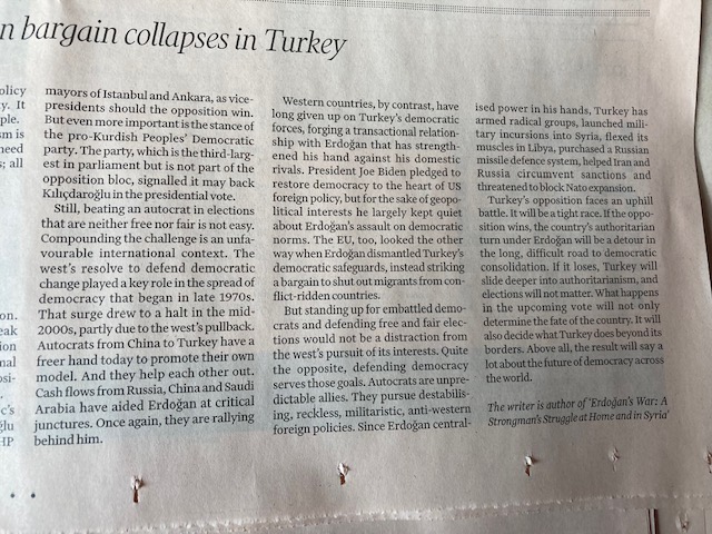 Financial Times'da, Gönül Tol imzası ile yayınlanan yazı Türkiye seçimlerini konu alıyor. Makalenin orijinalinden bir özeti aşağıda bulabilirsiniz. - financial times 2023 secimler