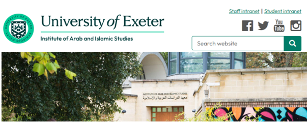 İngiliz üniversiteleri arasında “Arap  ve İslami Araştırmalar Enstitüsü” olan tek üniversitedir.  İngiliz istihbarat servislerinin özellikle Arap ve İslam ülkelerine  gönderilecek elemanlarının önemli bir bölümü bu  üniversitede  eğitim görmektedir. Exeter Üniversitesi’nden mezun olan veya doktorasını burada yapan kişileri, daha sonra özellikle İslam ülkelerinde önemli ekonomik ve siyasi kuruluşların başında veya devlet görevlerinde görmek mümkündür. - Screenshot 1