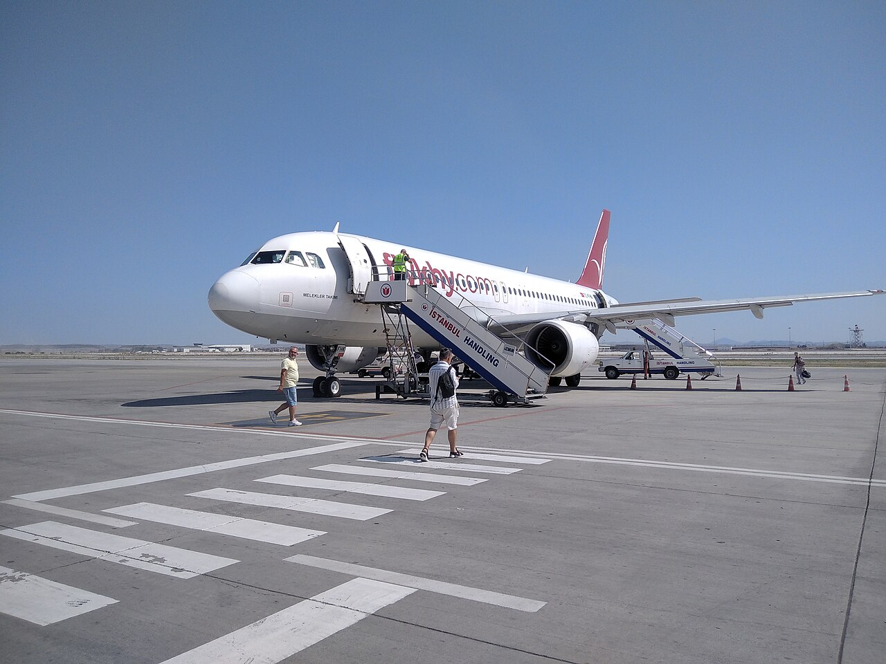 Test uçuşları bitti açılış için gün sayıyor .. - KHY at Ercan Airport havaalani kibris