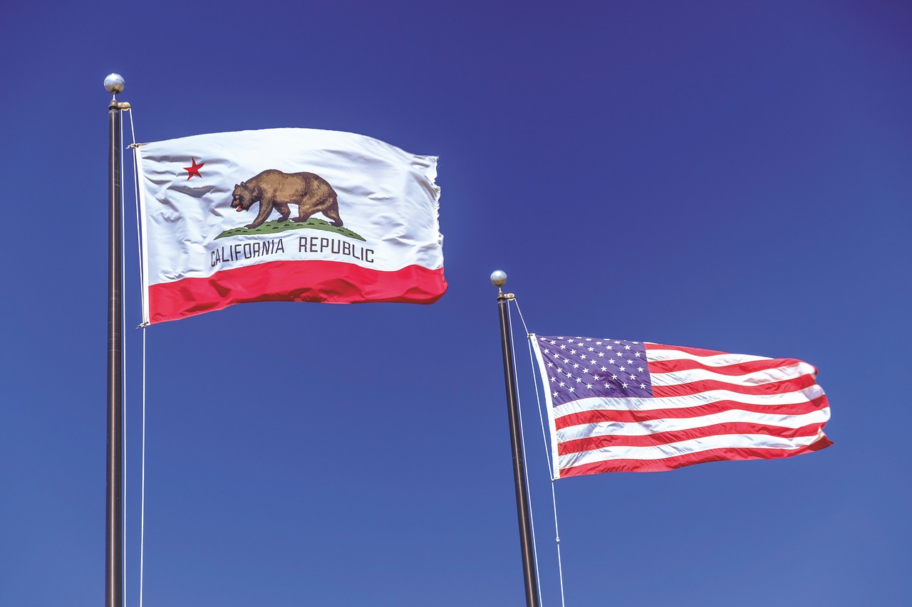 California Eyaletinin 24 Nisan’ı soykırım tarihi olarak kabulü ve resmi tatil ilanı