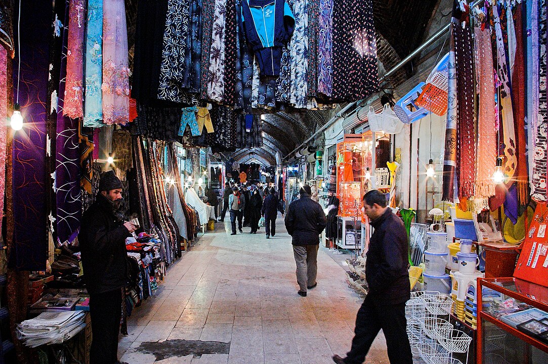 Hoy Şehri: Azerbaycan'ın Engin Kalesi ve Özgürlüğü - GÜNEY AZERBAYCAN - 1083px Iran bazar khoy