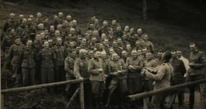 - Auschwitz toplama kampindaki alman naziler 9