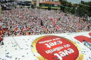 Referandumdan AKP’ye Güven Teyidi!
