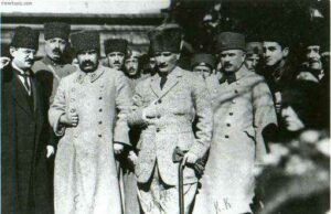 KAZIM KARABEKİR, VE  MUSTAFA KEMAL