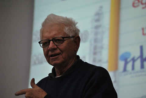 Oktay Sinanoğlu