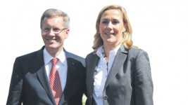 Wulff ilklere imza atacak
