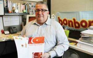 Türk Babanın, ABD’deki Çocuklarına Türkçe Öğretme “Mücadelesi”