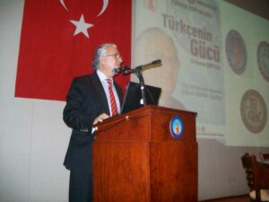 ‘Türkçe, çekim merkezi haline gelmeye başladı’
