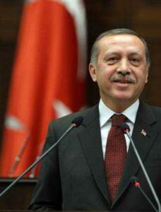Başbakan arkadaşlarını İran’a mı yolladı?