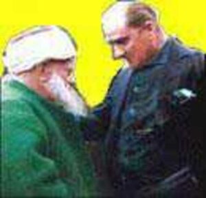 Atatürk’ü Her Seferinde Ağlatan Türkü Neydi?