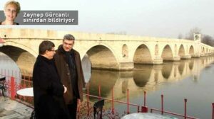 Davutoğlu’ndan Yunanistan’da üç adım