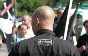 Alman istihbaratı Neonazi’leri korudu