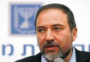 İSRAİL DIŞİŞLERİ BAKANI LİEBERMAN: “Holokost dışında soykırım tanımam”