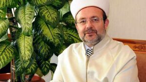 Bu da 3 milyar 891 milyon lira bütçeli Diyanet açılımı !…..’Her üniversitede mabed olmalı’
