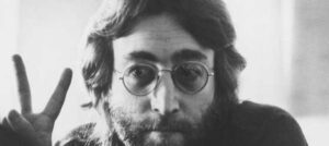 TRT sansüründen John Lennon da kaçamadı