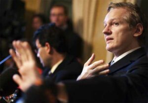 Julian Assange artık serbest