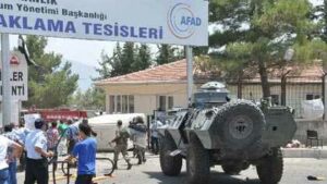 BAYRAĞIN BAŞINA GELENLER (2)