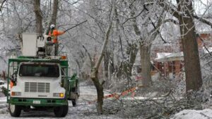 ICE STORM HITS CANADA VERY HARD
