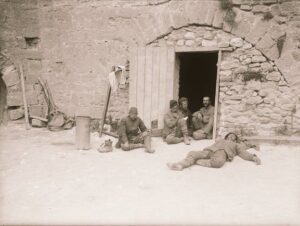 100 Yıl Önce, 100 Yıl Sonra: Dünya Savaşı