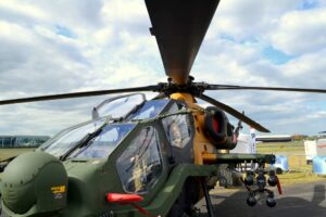 Türk yapımı T129 ATAK taarruz ve taktik keşif helikopteri
