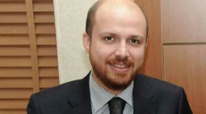 Babasının selamı ile cami açan Cumhurbaşkanı evladı da gördük