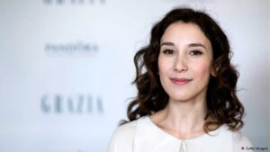 Sibel Kekilli’den Merkel’e Türkiye Çağrısı