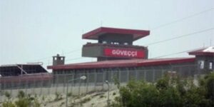 Kafası kesilen Türk askerini Yeni Şafak hedef göstermiş