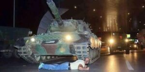 TSK’de tasfiyeciler sonunda kendi kendilerini tasfiye ettiler!