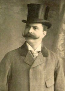 İYİ BİR MEZAR BEKÇİSİ