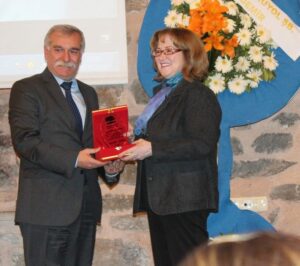 n-uyur_ozturk-h-gul_kolayly