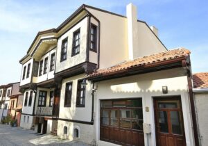 Eskişehir : Paylaşılması gereken harika bir yazı; Yılmaz Özdil farkıyla