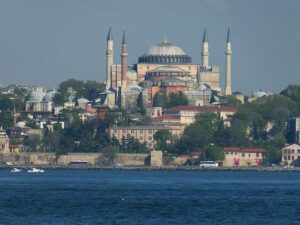 İSTANBUL 1563 YILI EYLÜL AYINDA YİNE BÜYÜK BİR SEL FELAKETİ YAŞAMIŞTI