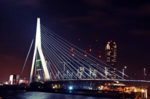Hollanda’dan olayların özeti