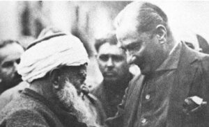 ATATÜRK VE TÜRK MİLLİYETÇİLERİ DOSYASI : “Şapka giymeyen hocalar asıldı” yalanı  /// YOBAZLARIN KLASİK TAKTİĞİ