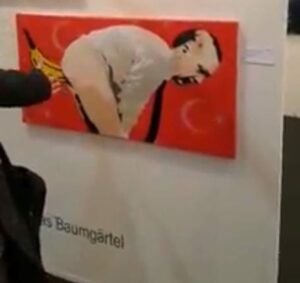 Korumalı: Sanat mı, Provokasyon mu?