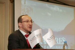 Sahte Diploma ile Ameliyatlara Girdi