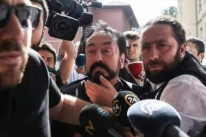 Adnan Oktar ve Oluşumlarına yönelik operasyon