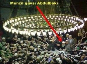 MENZİLDEN KARELER
