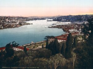 Dünyanın en eski üniversitesi İstanbul Üniversitesi mi?