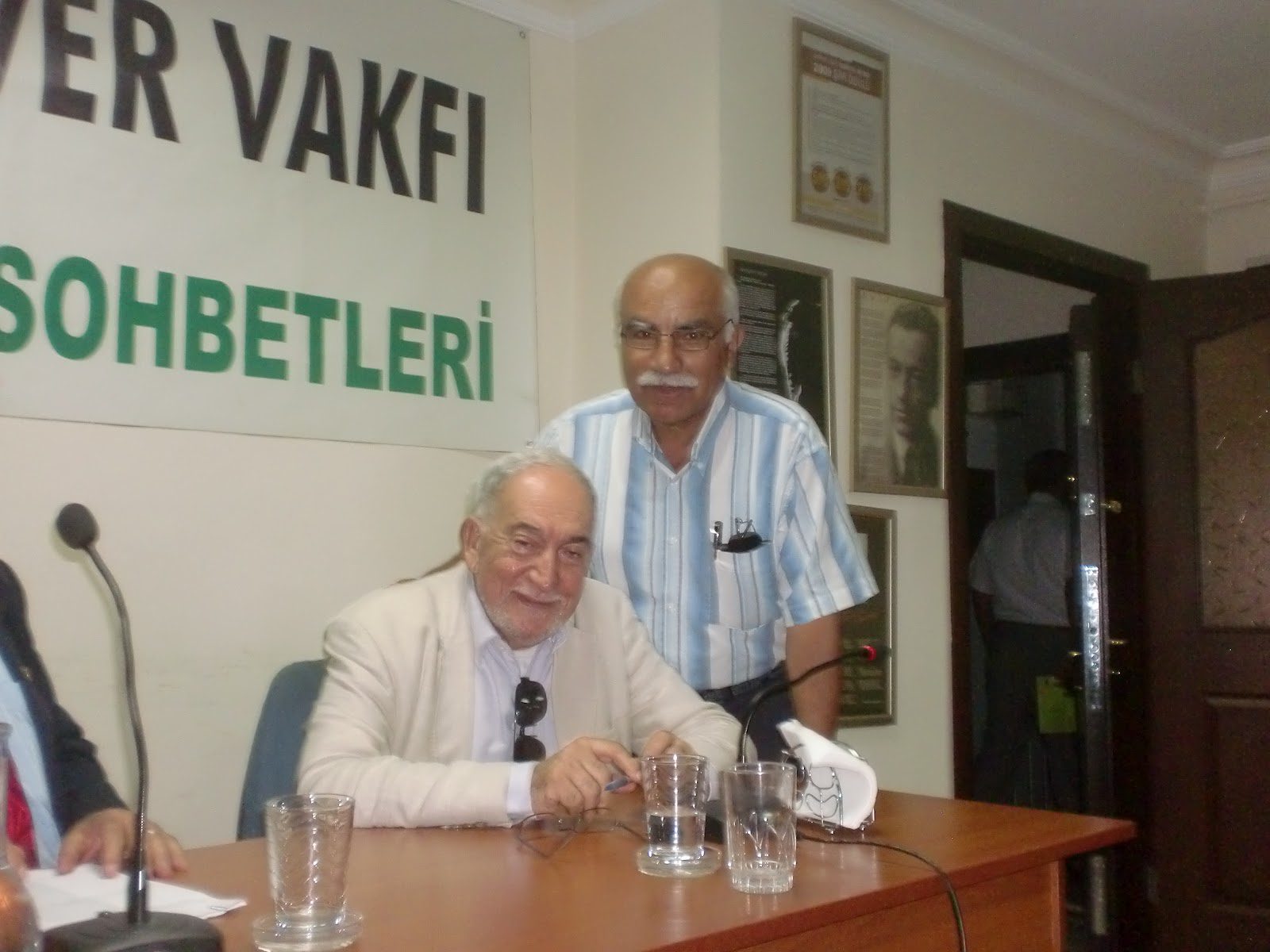 Şair Hilmi Yavuz, Necati Yavuz