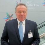 BM Danışma Kurulu Üyesi Enver Yücel,