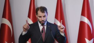 Albayrak’ın yabancıyla toplantısında ne oldu: Yandaş ve muhaliften iki ayrı yorum
